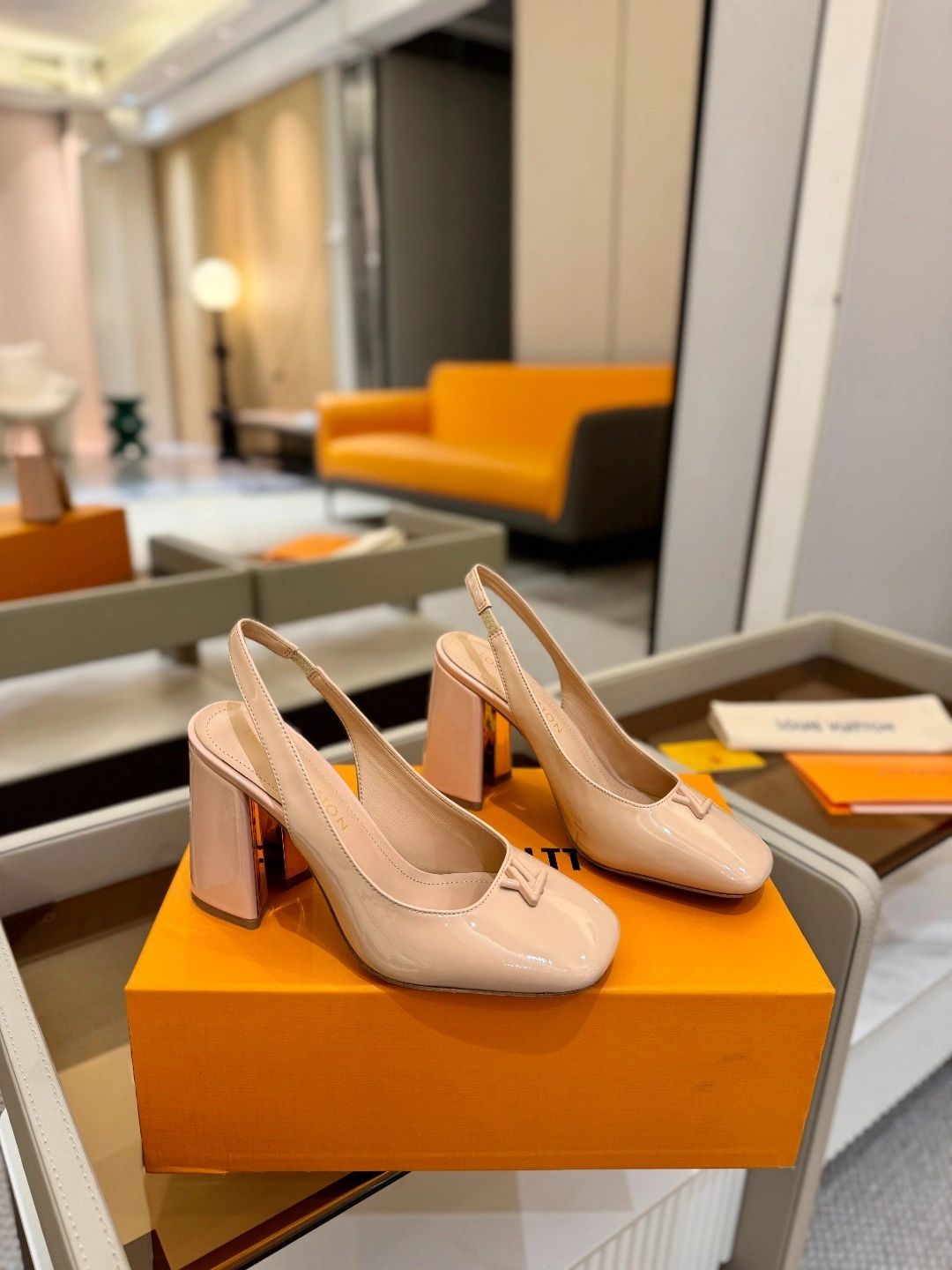 COCO-- 8V 1AGUJP Calfskin goatskin Heel height：8.5CM item:E-X158D4123